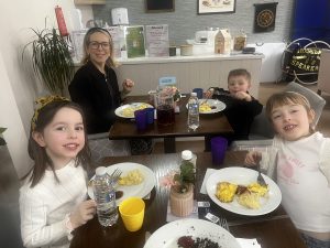 School Children Bring Joy and Laughter to Rosedale Court 4 IMG 2468 Wellbeing Rosedale