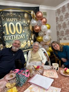 MP 100 3 Leanne Simms