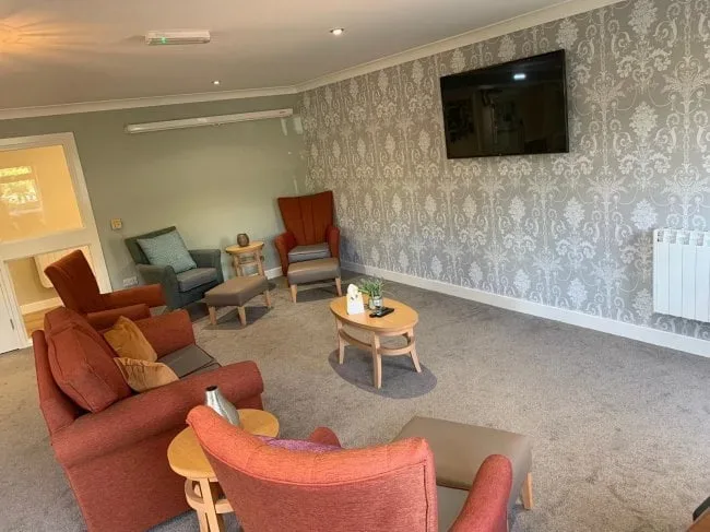 Braywood Lounge