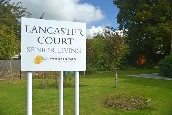 Lancaster 8