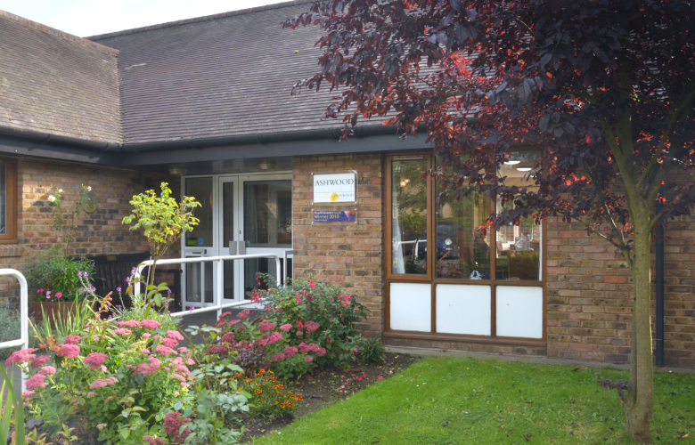 Care Homes 128 Ashwood