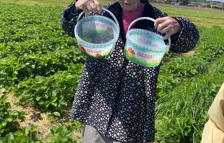 Liberty House Residents Relive History at Conisbrough Castle, Enjoy Strawberry Picking and Pizza Feast. 6 1