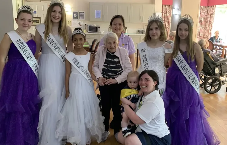 Witham Carnival Queens Visit Park View Care Home 3 441640454 943549487780155 8820827876748683607 n jpg