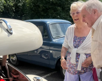Vintage Car png e1751551386640