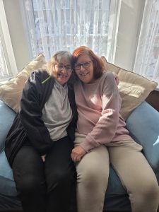 LINDA AND DIANE REUNITED Manager Woodbury