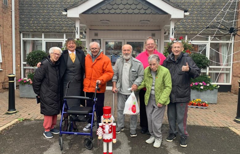 Parkview Residents Enjoy a Delightful Afternoon Out with Richard’s Funeral Directors 7 limo Wellbeing Parkview