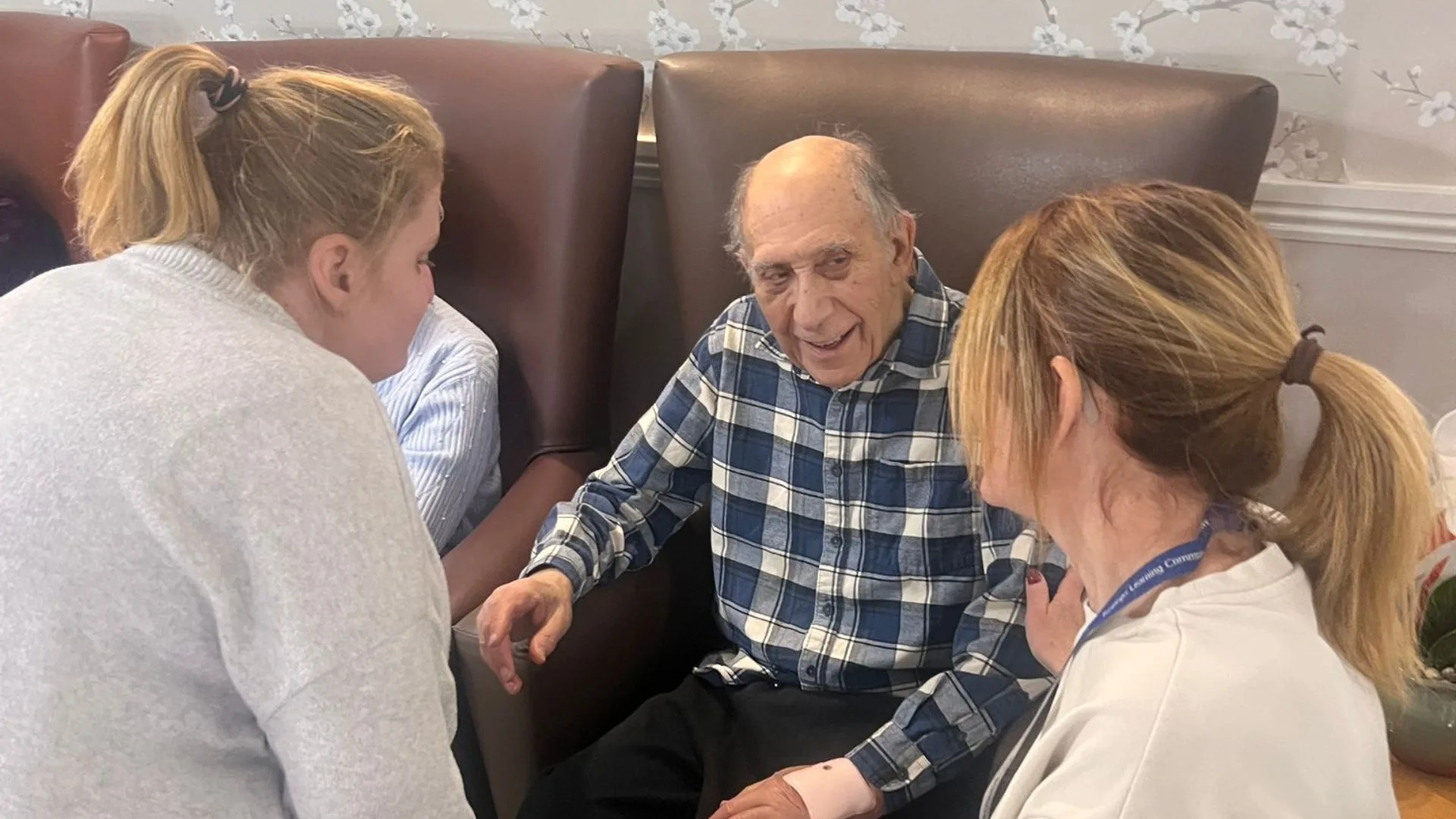 Press release images collage templates 6 1 jpg