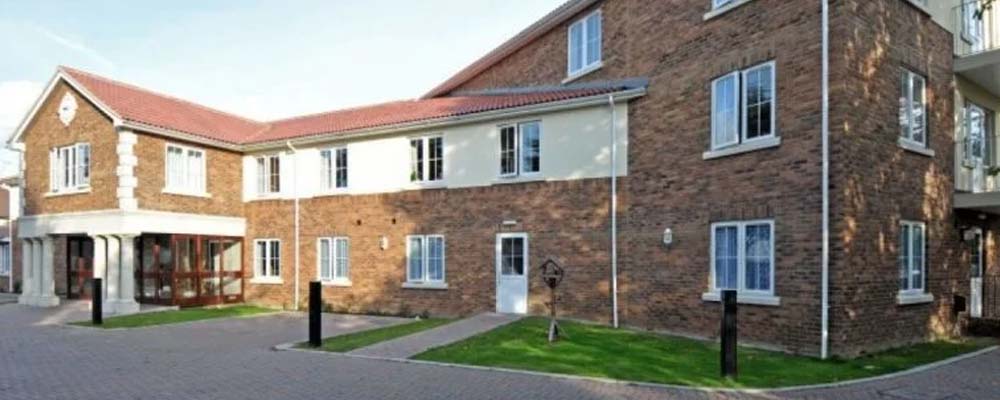 Silvanna Court