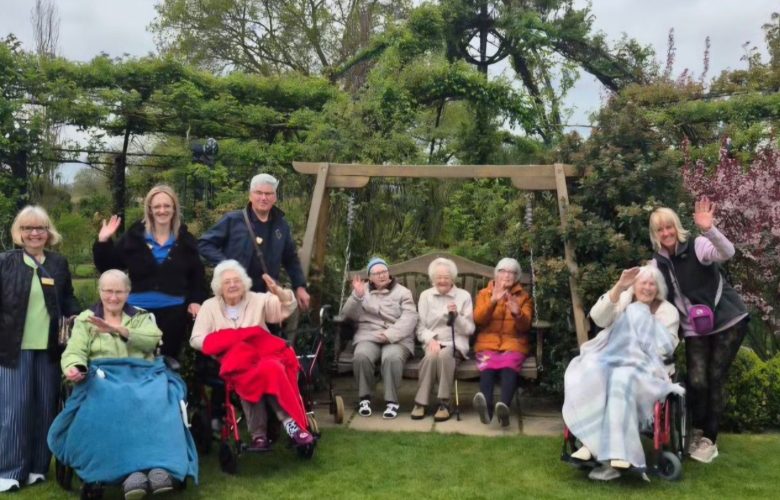 Press release images collage templates 2026 04 17T092316.498